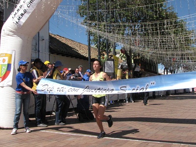 Yolanda Fernandez ganadora san silvestre chia 2010