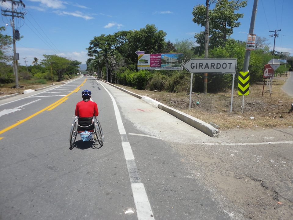 felipe duque en silla de ruedas por colombia 700 km