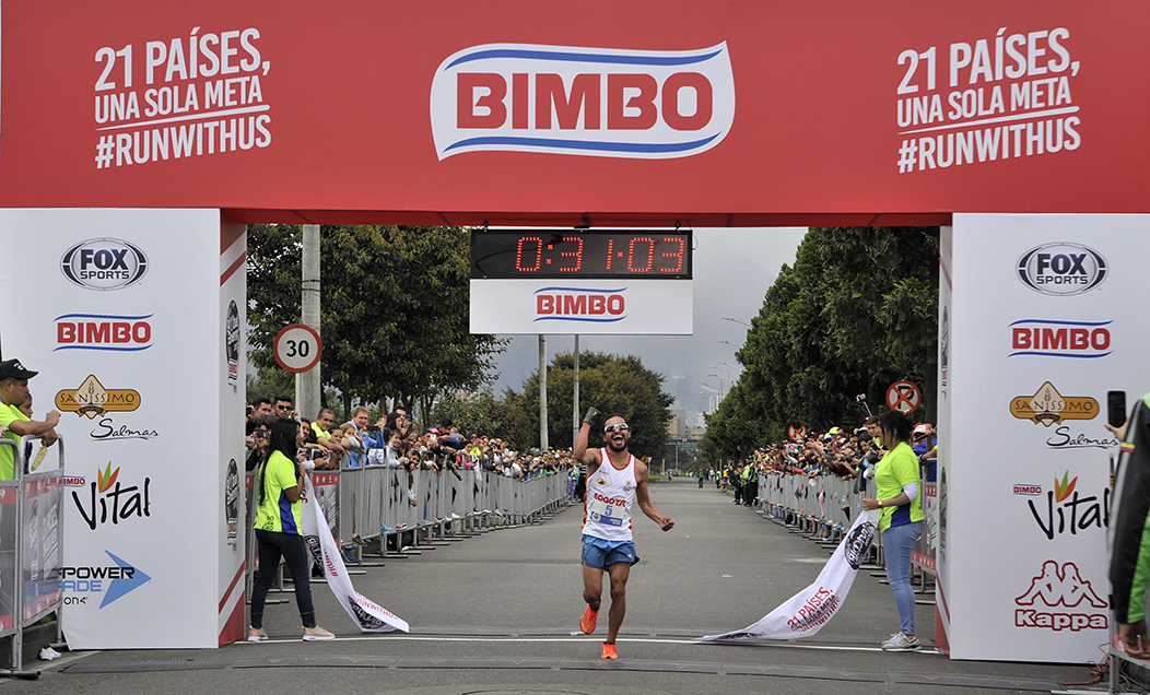 Todos quieren ganar la carrera Bimbo en Bogotá