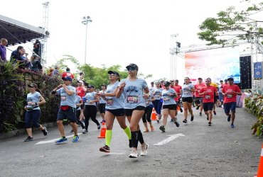 Miles de atletas disfrutaron la media maratón Corre Mi Tierra